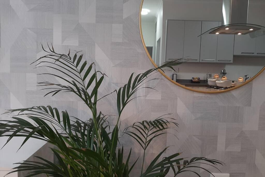 Mikeys Place On New: 2Bed2Bath No.1 With Free Wifinetflix Midrand Dış mekan fotoğraf